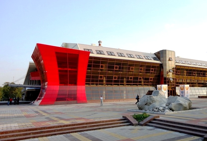 В Нальчике проходит «Мемориал Дзахмишева» по вольной борьбе