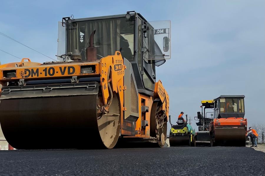 В Кабардино-Балкарии используются отечественные материалы на дорожных объектах 