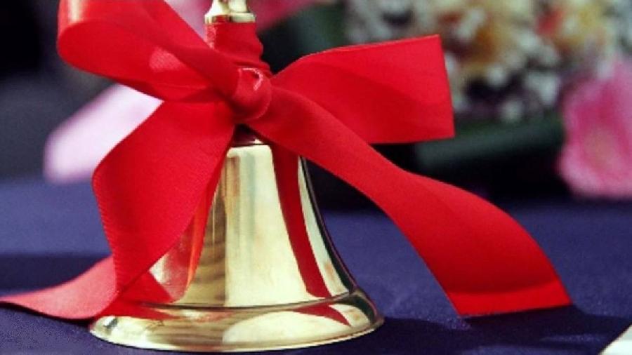 Казбек Коков поздравил выпускников Кабардино-Балкарии  с последним школьным звонком