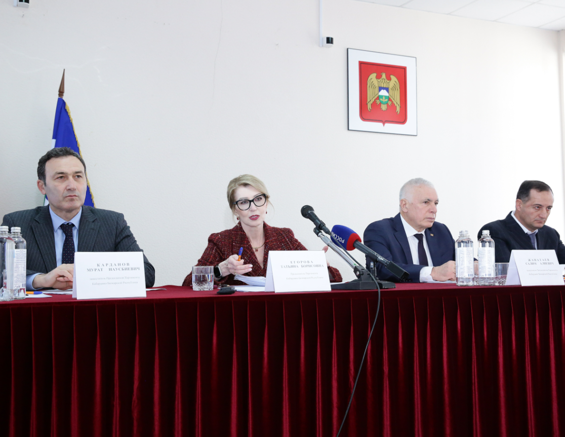 Как развивать малые города?