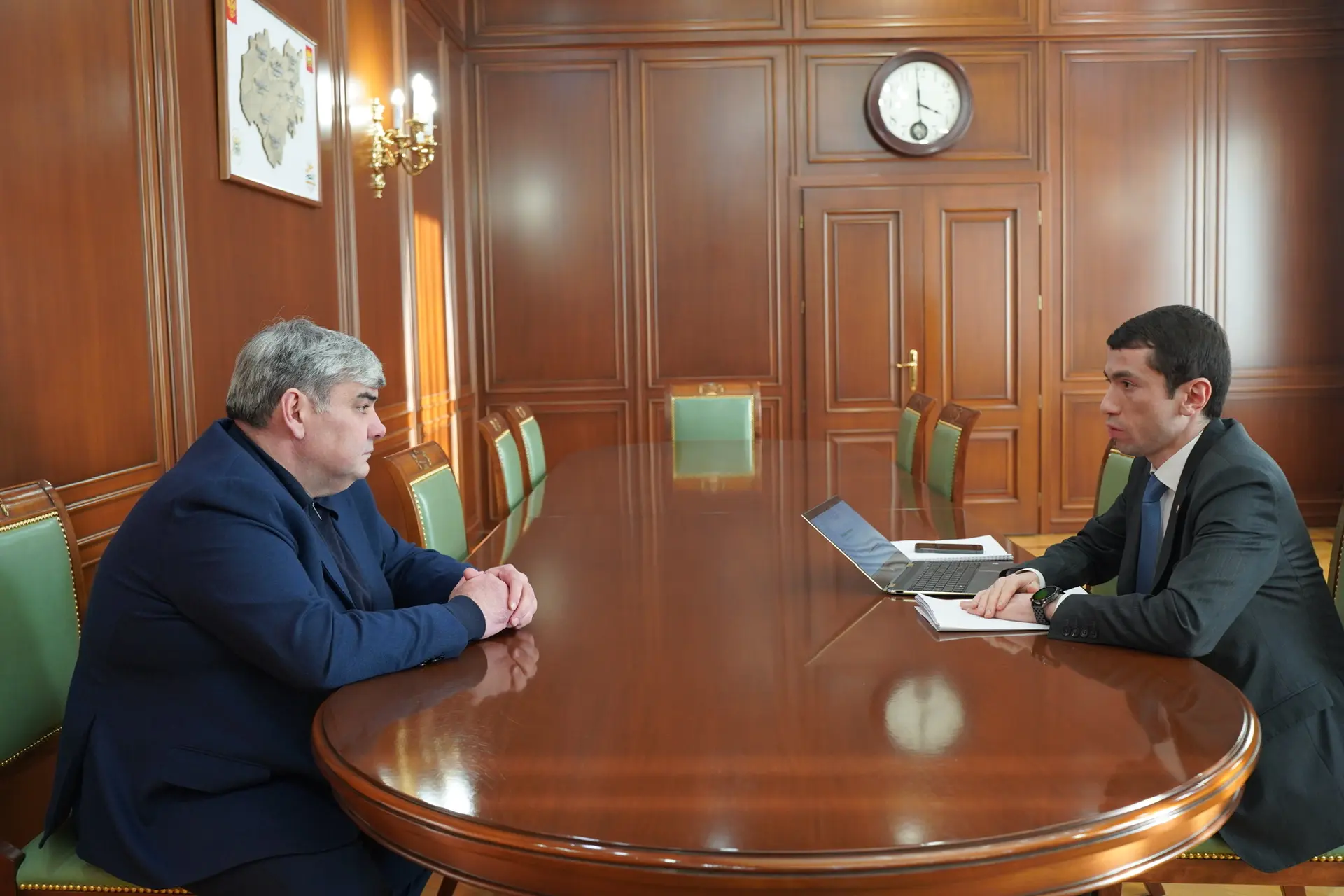 Казбек Коков встретился с министром цифрового развития, связи и массовых коммуникаций КБР