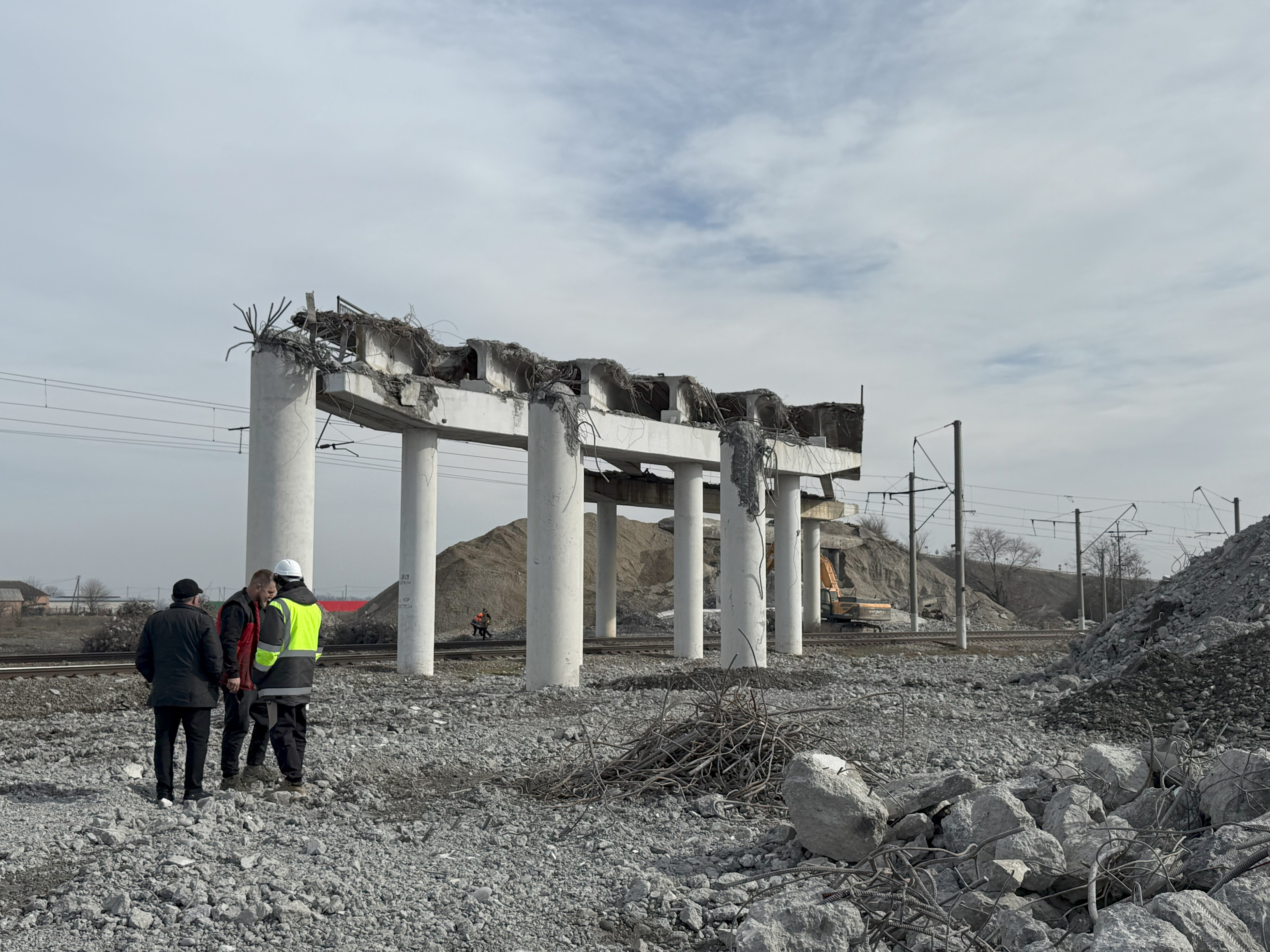 Продолжается капремонт моста на автодороге Новопавловск-Прохладный-Моздок