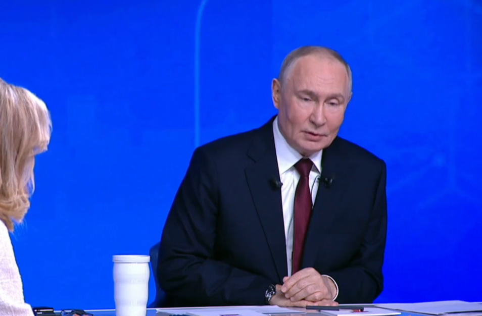 Владимир Путин объяснил цель повышения НДС необходимостью сбалансировать бюджет  