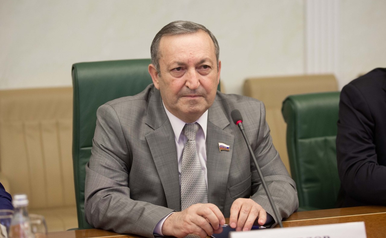 Ильяс Бечелов награжден орденом «За заслуги перед КБР»