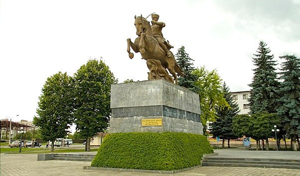 Жители Нальчика могут проголосовать за благоустройство сквера 115-й Кавалерийской Дивизии  