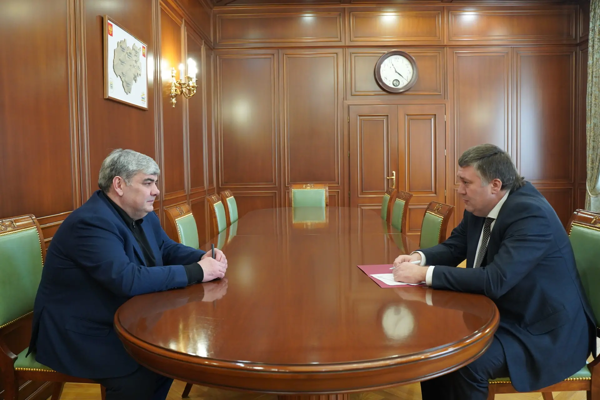 Казбек Коков встретился министром природных ресурсов и экологии КБР