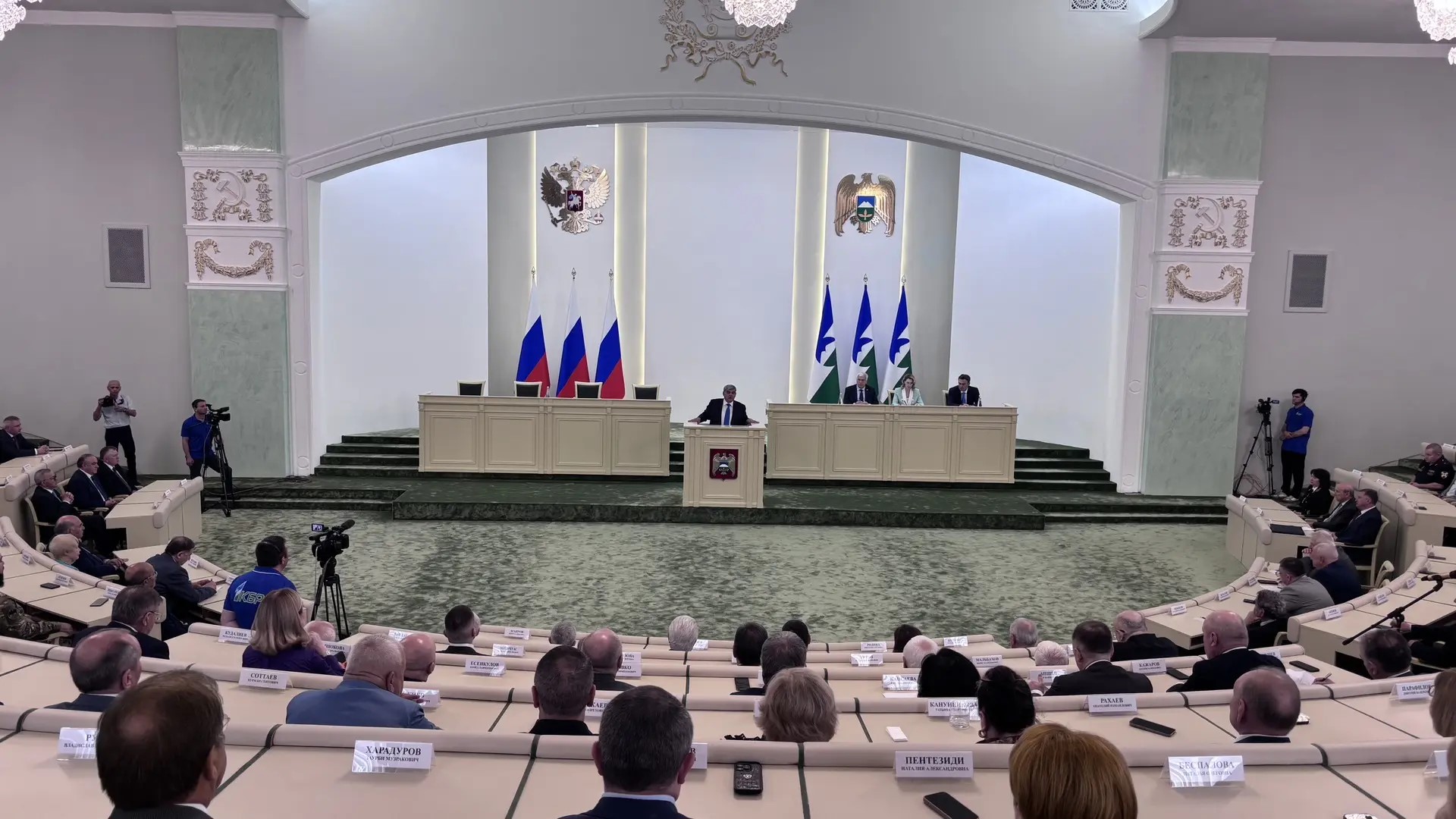 Казбек Коков заявил об устойчивости и социальной ориентированности бюджета КБР  