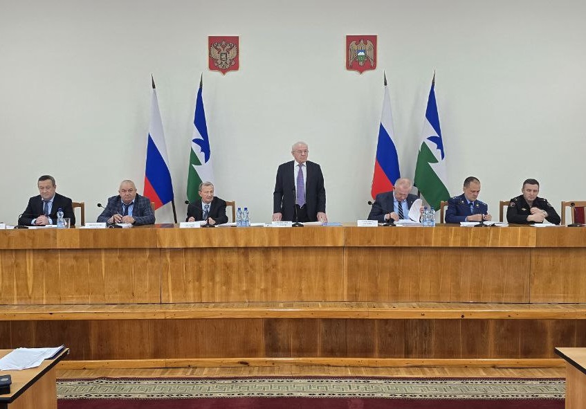 Хазрит Тлежуков избран главой Урванского района 