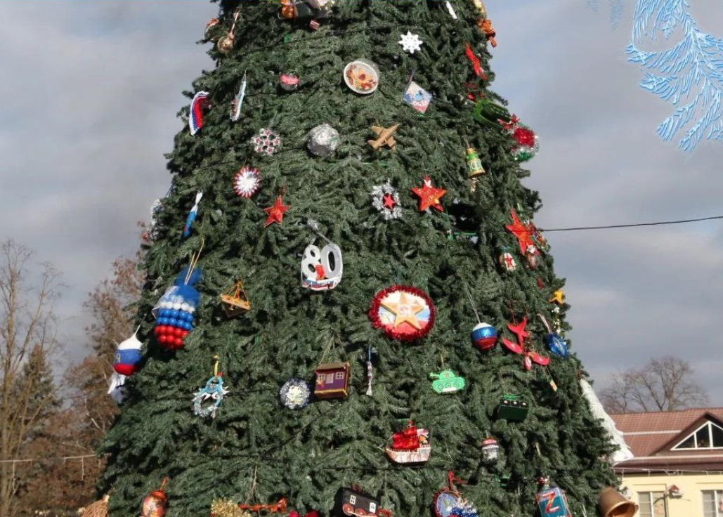 Город Майский стал финалистом всероссийского конкурса «Ёлки России»