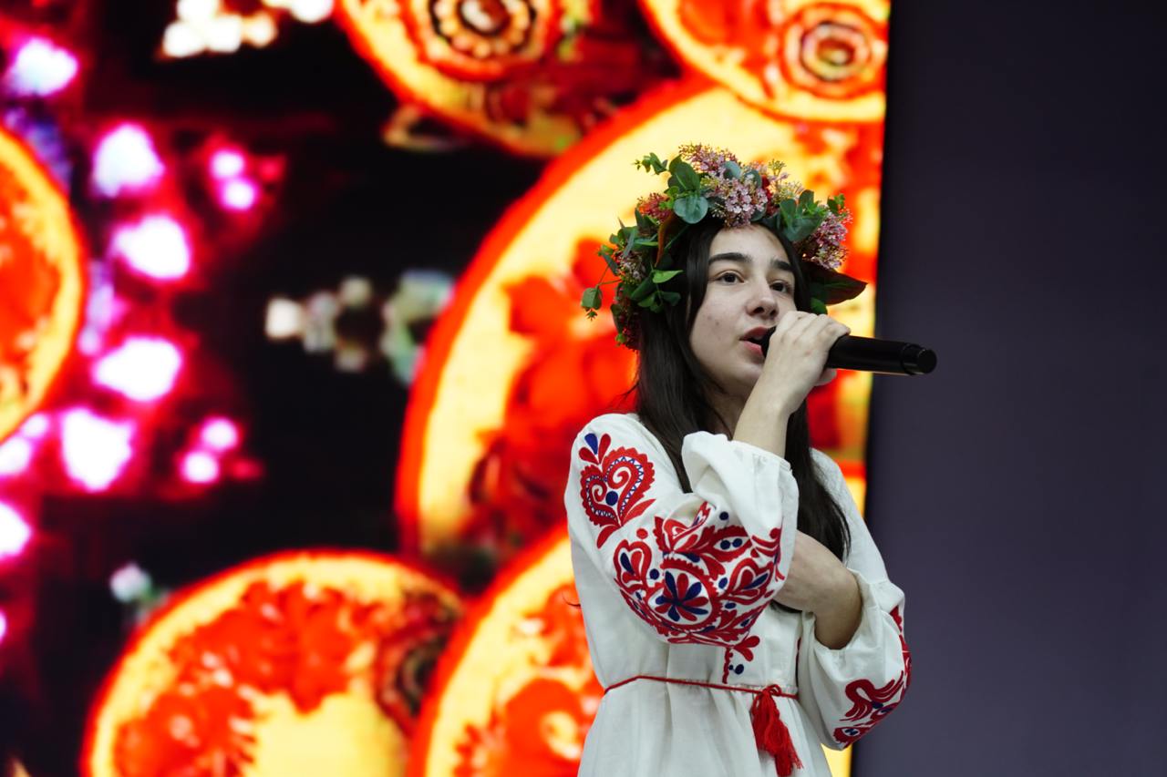 В КБГУ обсудили роль русского языка в укреплении единства России