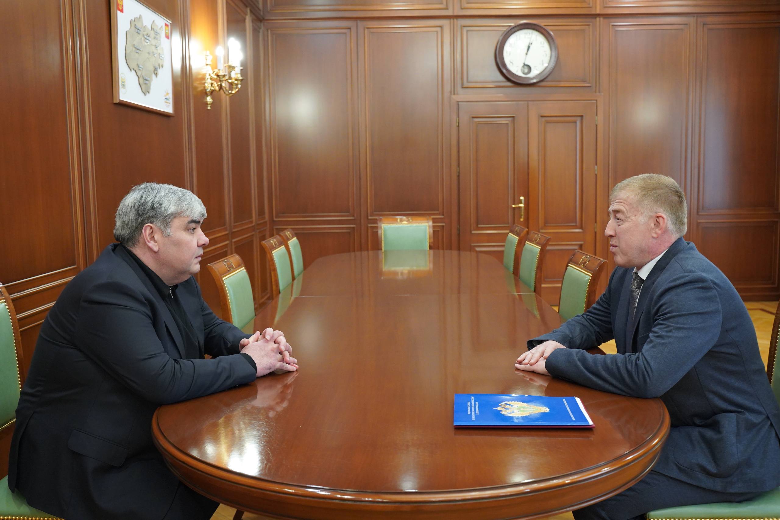 Казбек Коков встретился с руководителем регионального Ростехнадзора