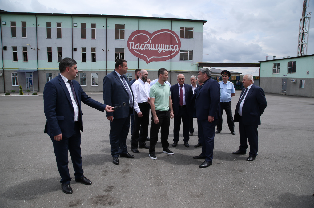 2023-05-27_05-50-17.png 2023-05-27_05-50-17.png