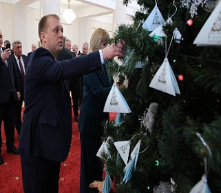 Каждый конверт — это чья-то надежда