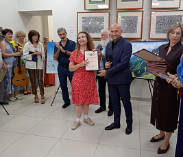 С мольбертом к вершине Эльбруса