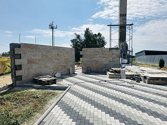 В станице Солдатской благоустраивают памятник